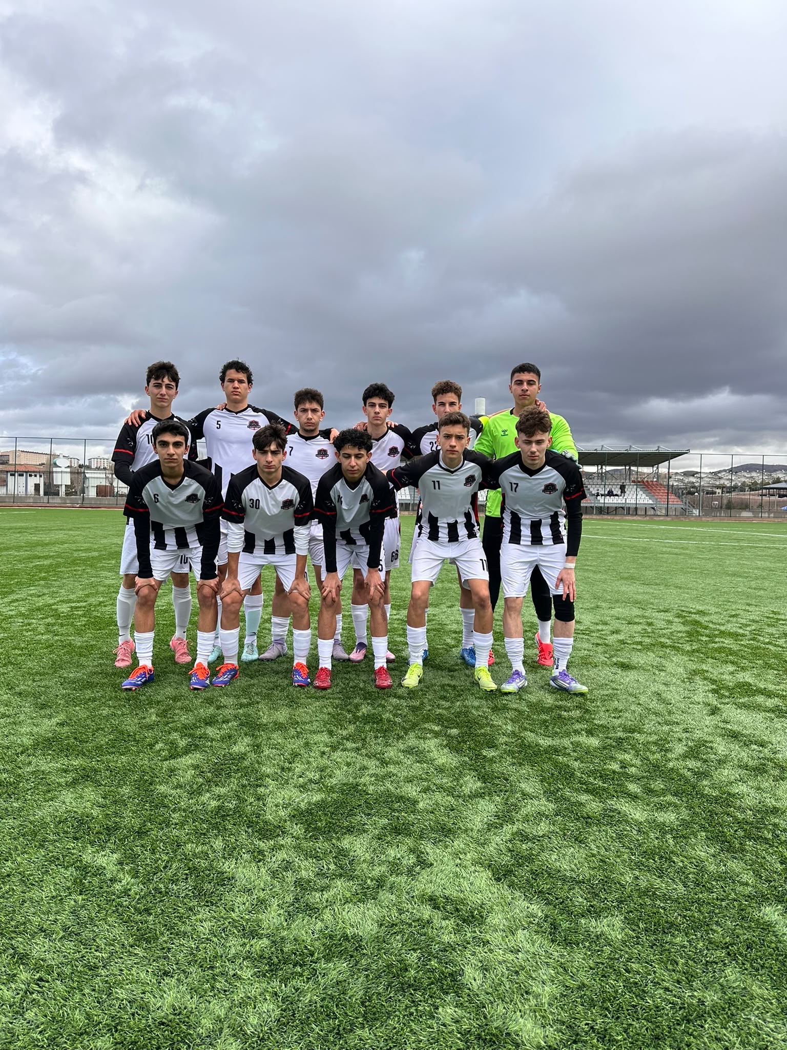 Alacaatlı Spor Kulübü takım fotoğrafı
